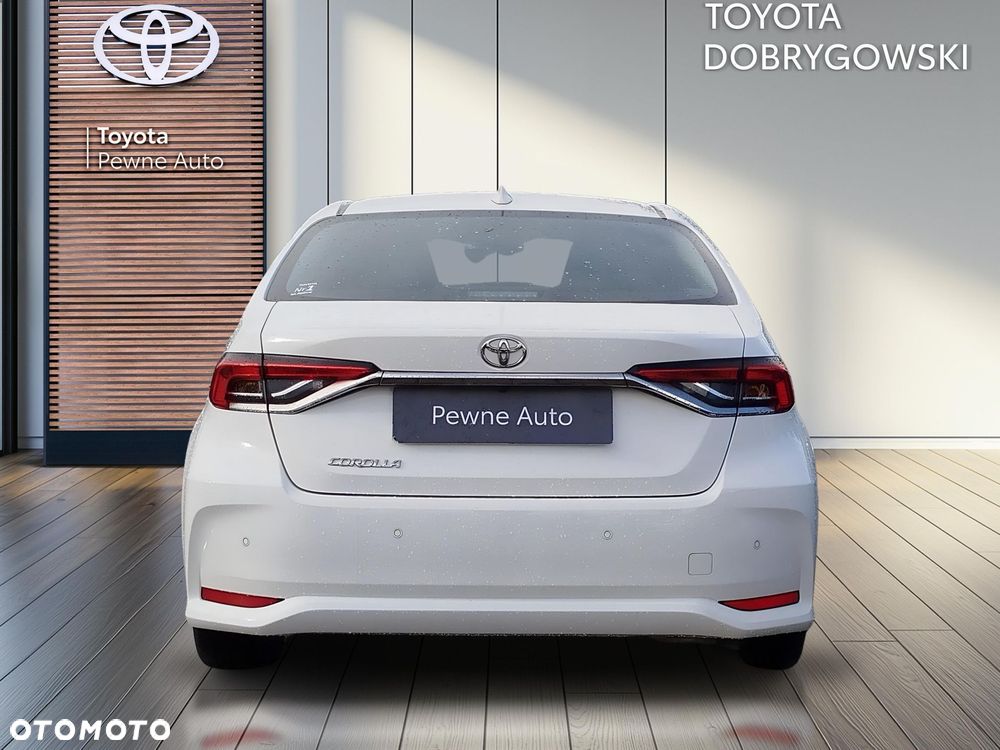 Toyota Corolla - 4