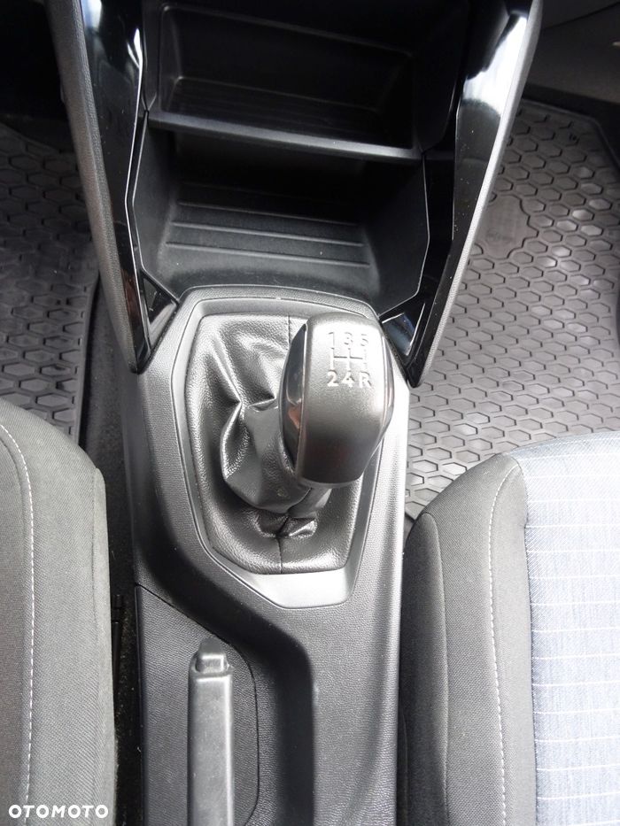 Peugeot 208 1.2 PureTech Like S&S - 22