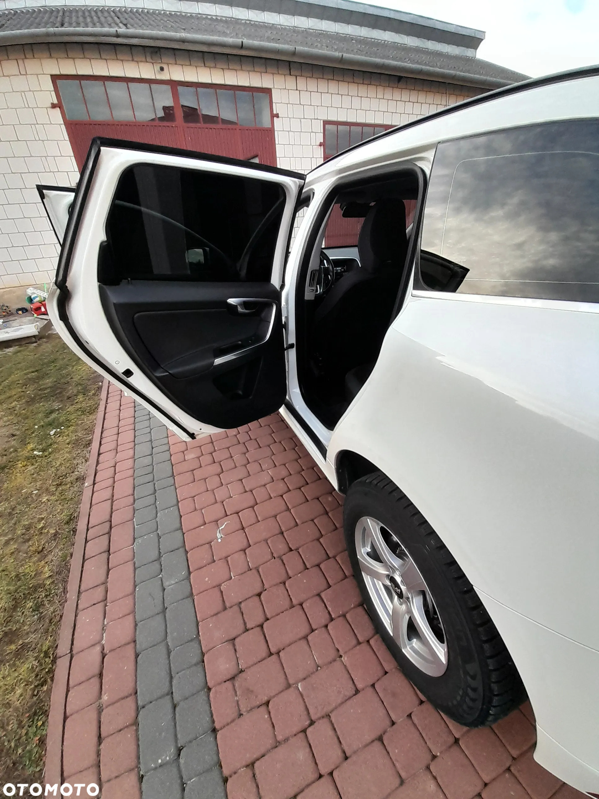 Volvo XC 60 D4 Summum - 18
