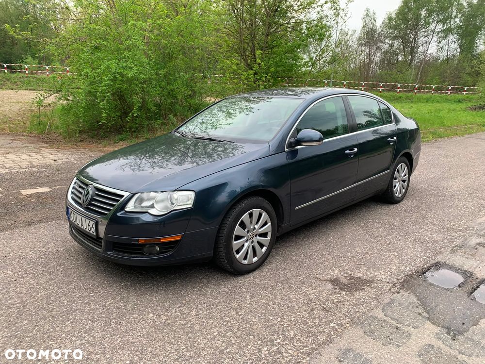Volkswagen Passat 1.9 TDI DPF BlueMotion - 3