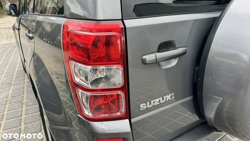 Suzuki Grand Vitara - 28