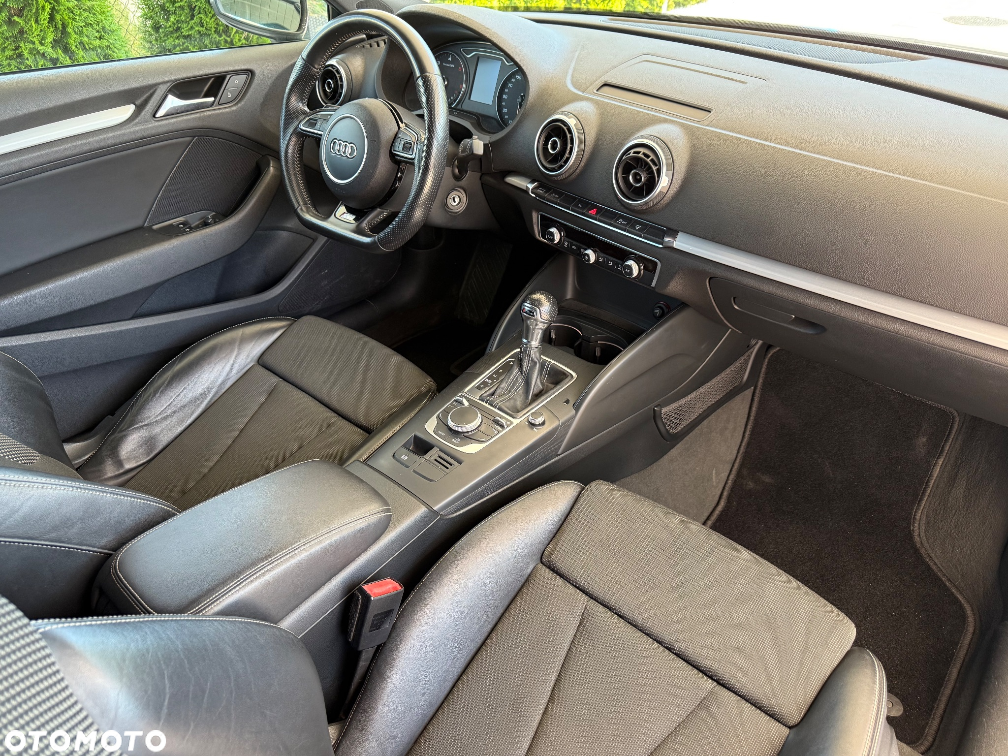 Audi A3 2.0 TDI S tronic S line Sportpaket - 6
