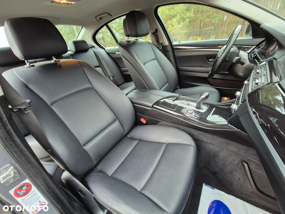 BMW Seria 5 - 22