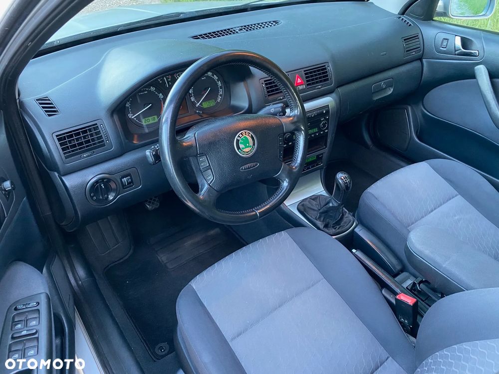 Skoda Octavia 2.0 Celebrate - 13