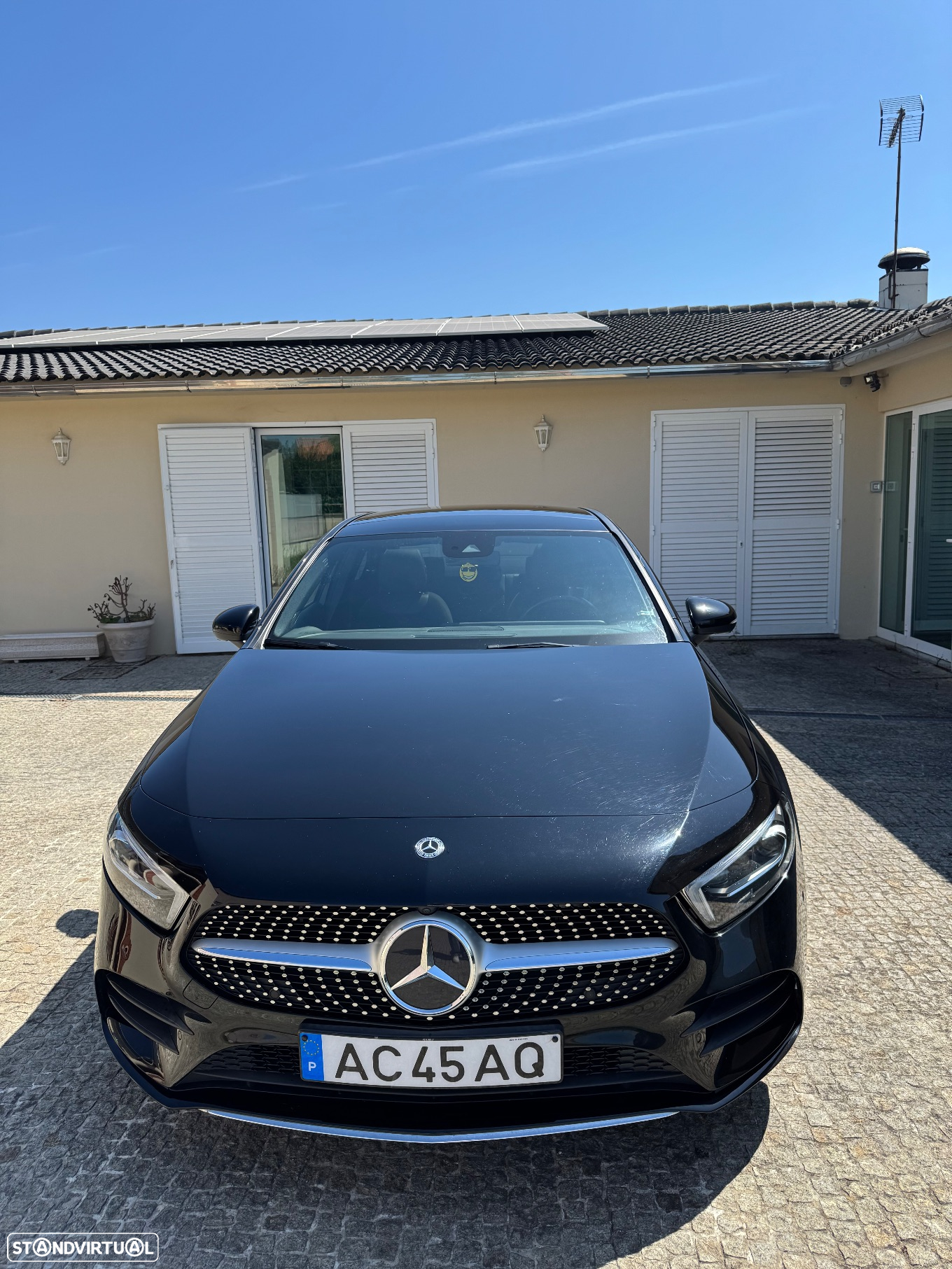 Mercedes-Benz A 250 Limousine e AMG Line - 21