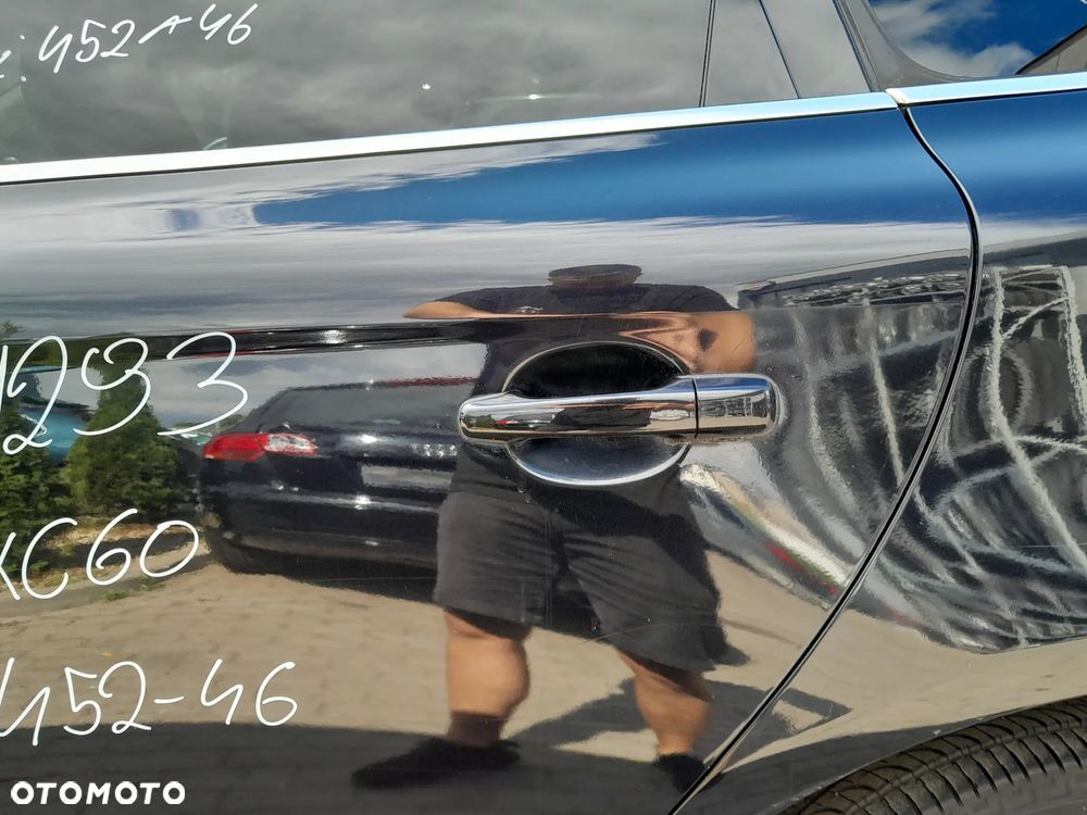 VOLVO XC60 DRZWI LEWE TYLNE LEWY TYŁ KOLOR: 452-46 - 3