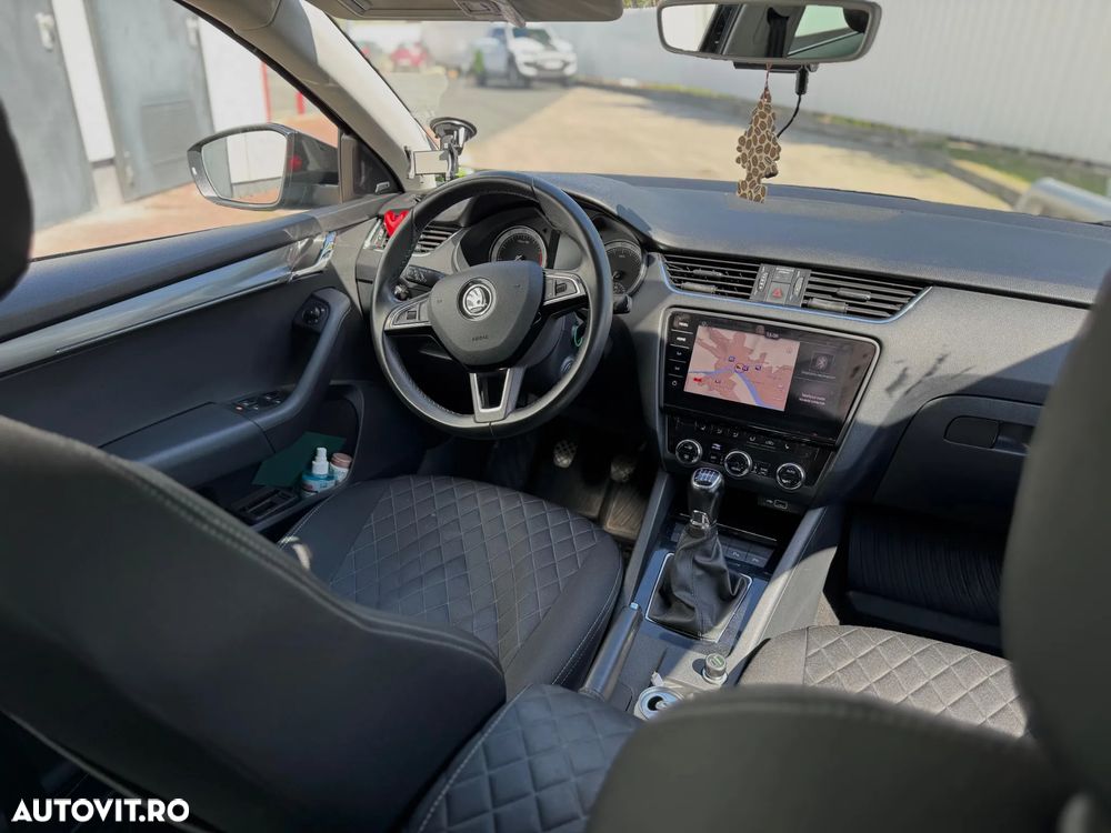 Skoda Octavia - 14