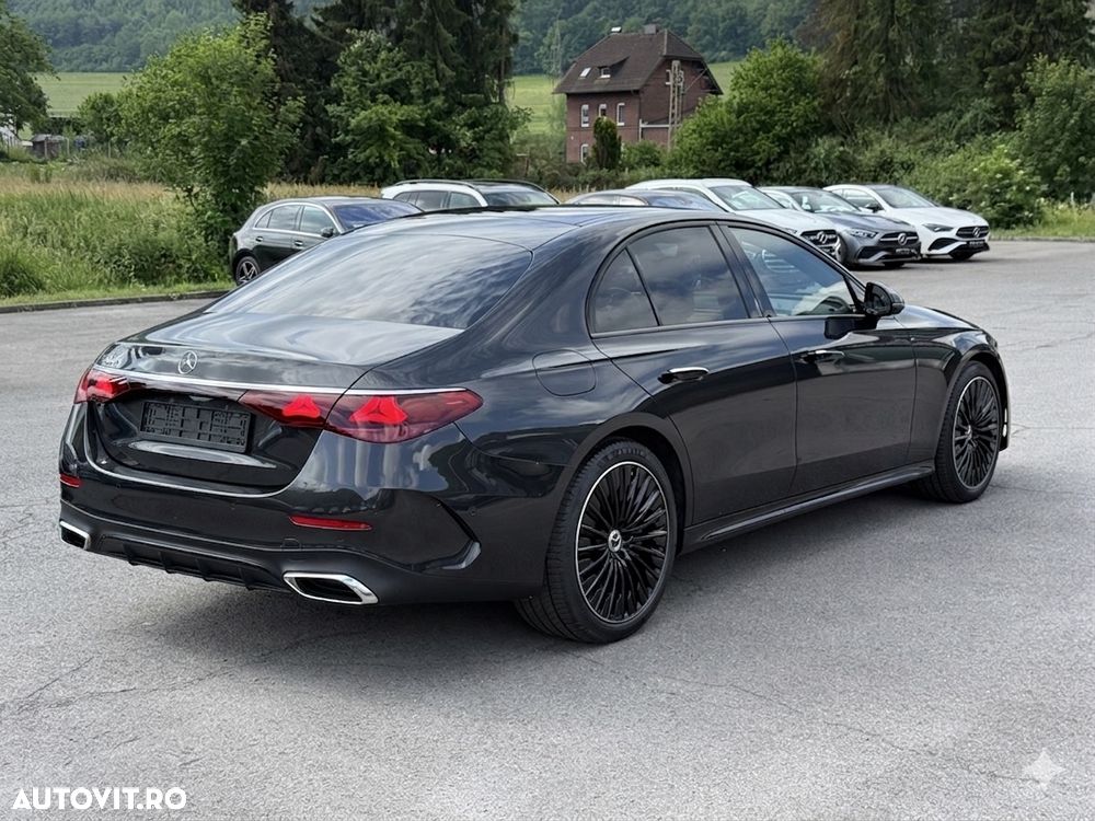 Mercedes-Benz E 300e 9G-TRONIC AMG Line NIGHT Edition - 2