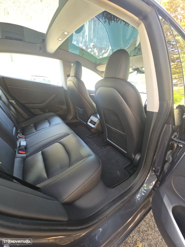 Tesla Model 3 Long Range Tração Integral Premium - 28