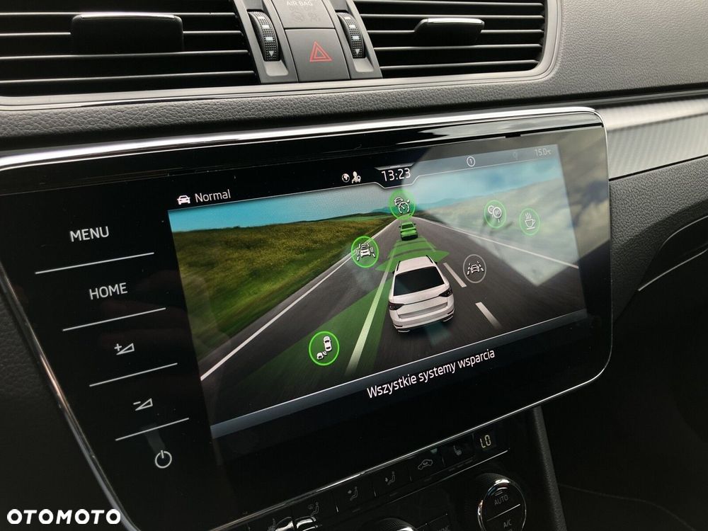 Skoda Superb 2.0 TDI SCR Sportline DSG - 21