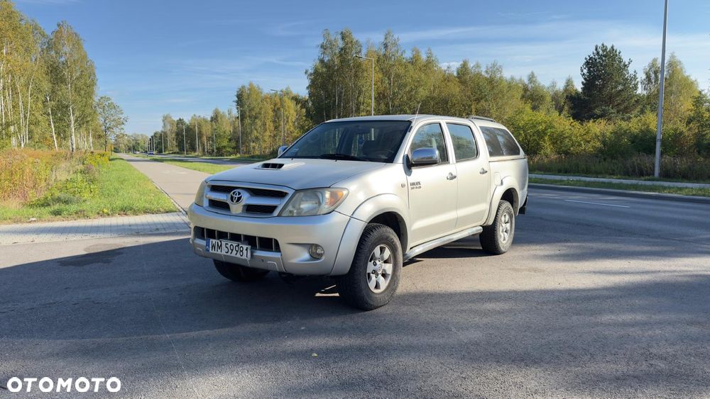 Toyota Hilux 3.0 D-4D Sol - 1