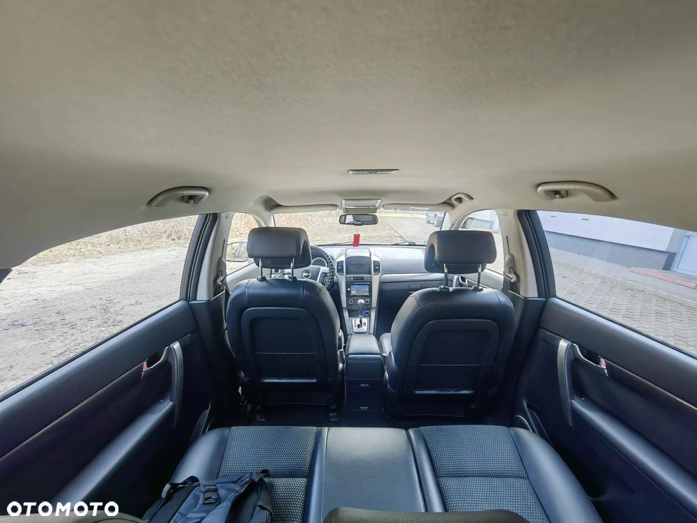 Chevrolet Captiva 2.0 d LT medium 5os - 16
