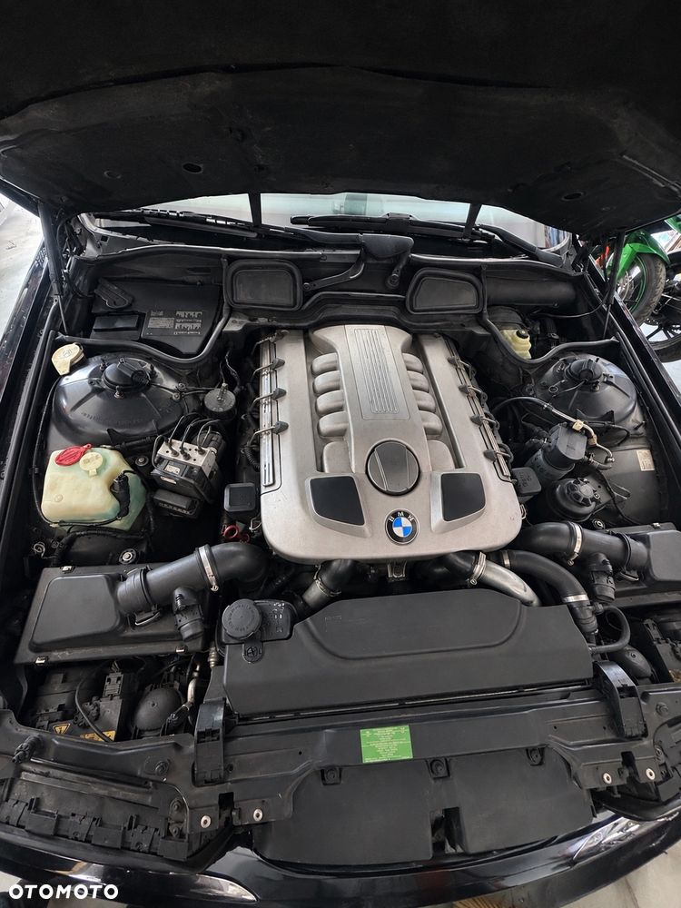 BMW Seria 7 - 7