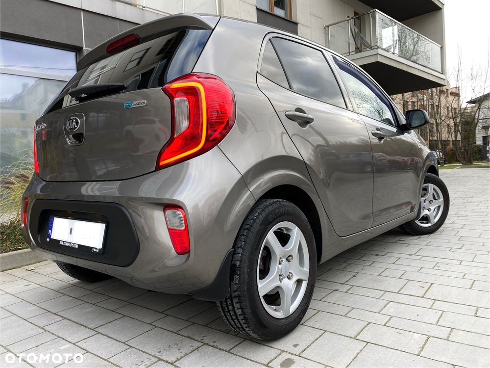 Kia Picanto 1.0 L - 4