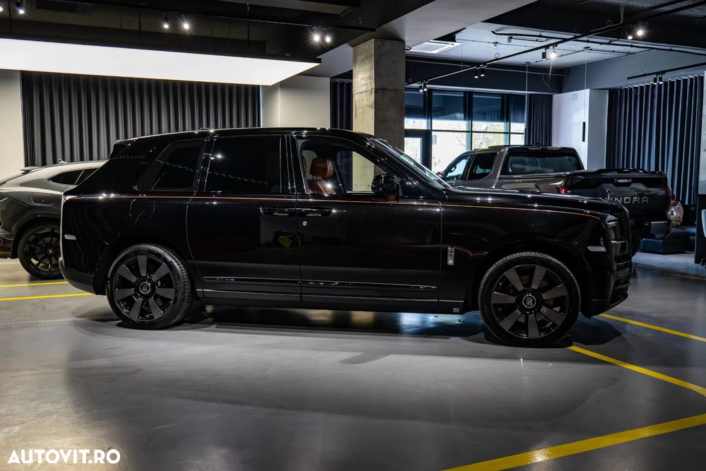 Rolls-Royce Cullinan - 11