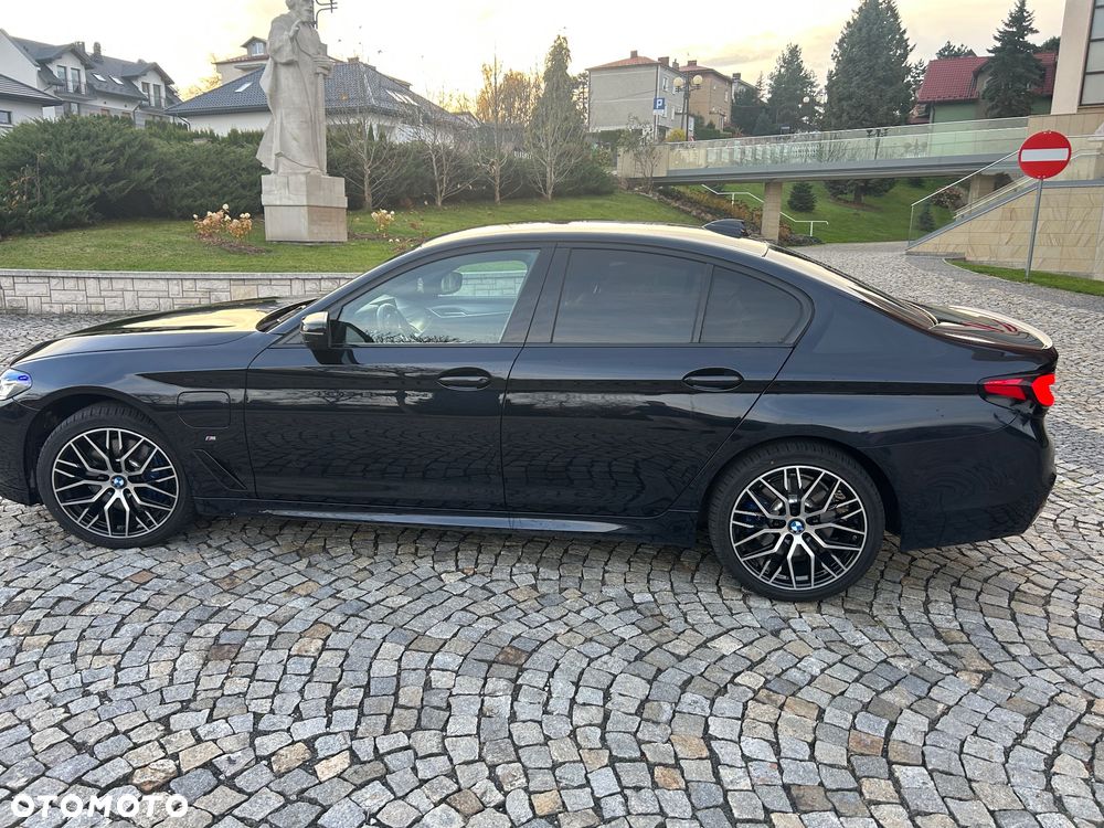 BMW Seria 5 530e iPerformance xDrive M Sport sport - 7