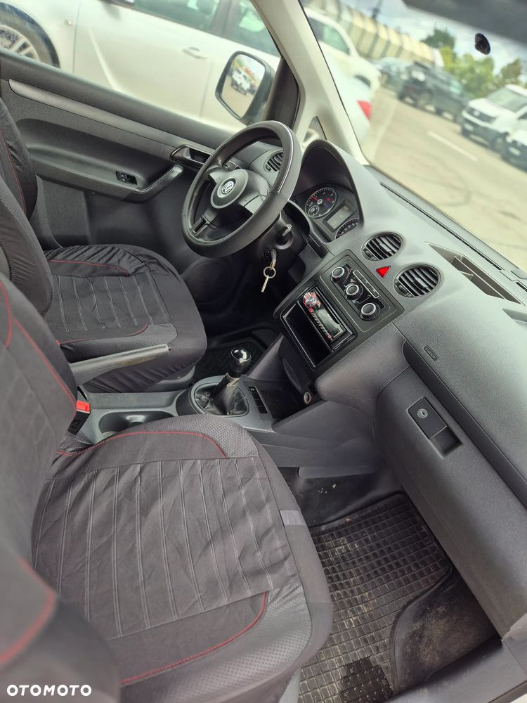 Volkswagen Caddy - 22