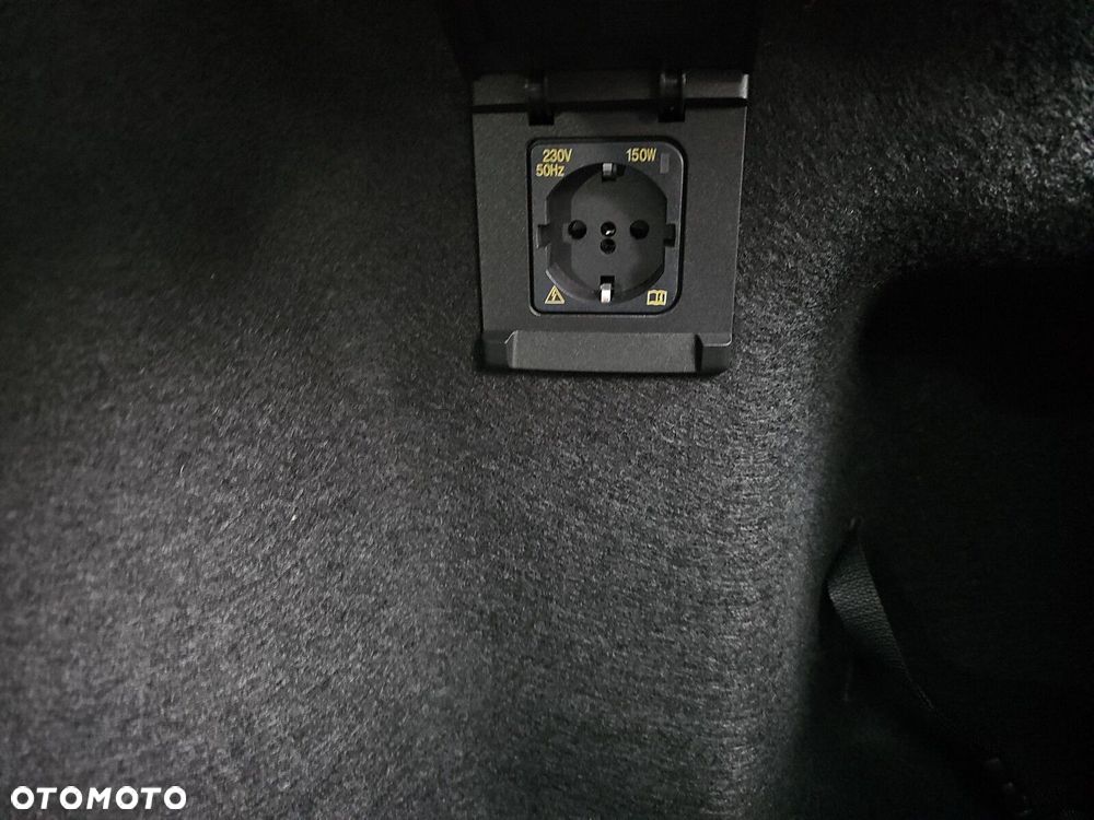 Volkswagen Passat - 20