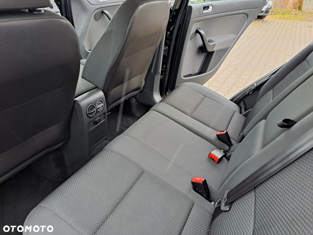 Volkswagen Golf Plus - 8