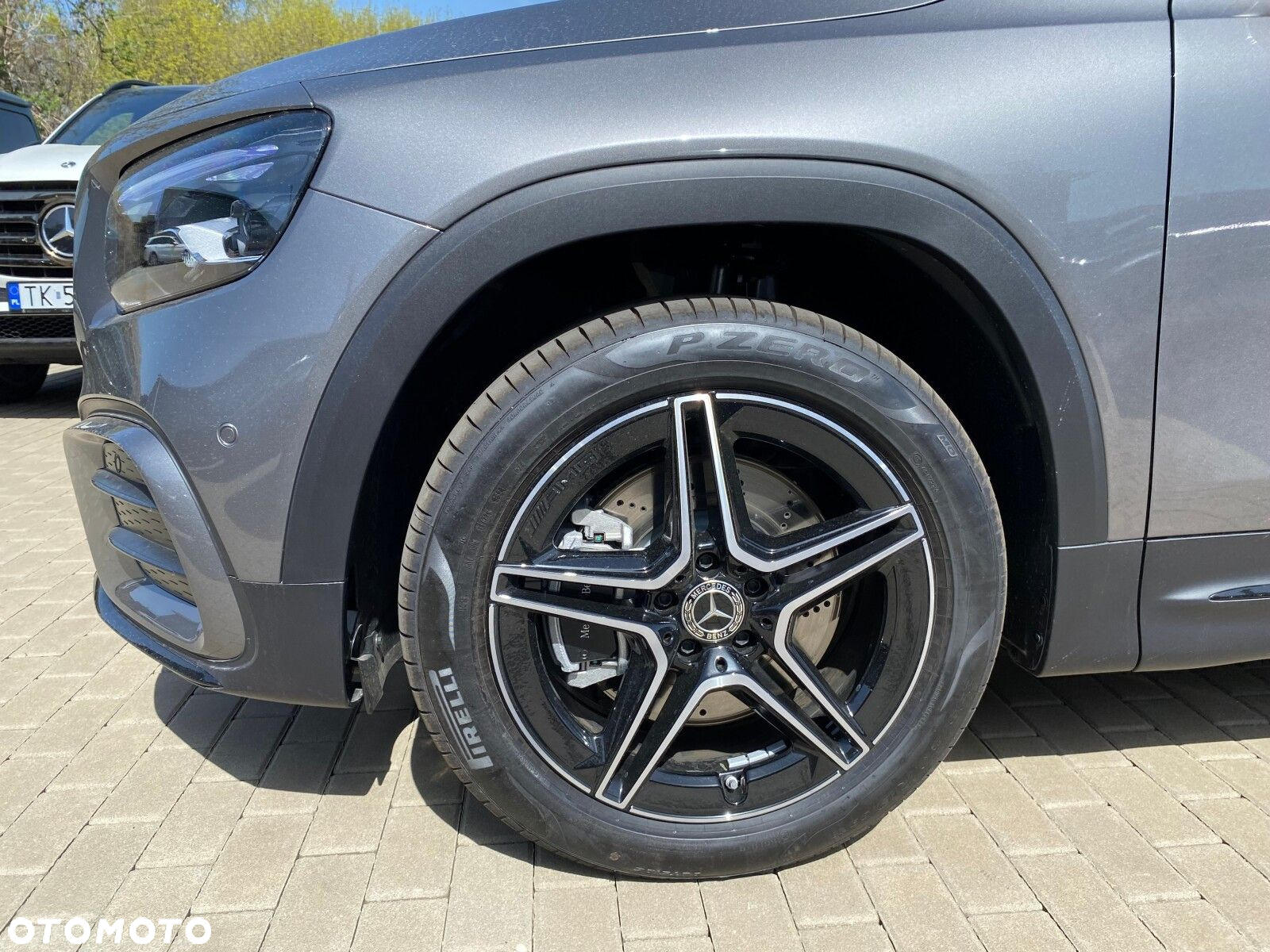 Mercedes-Benz GLB - 7