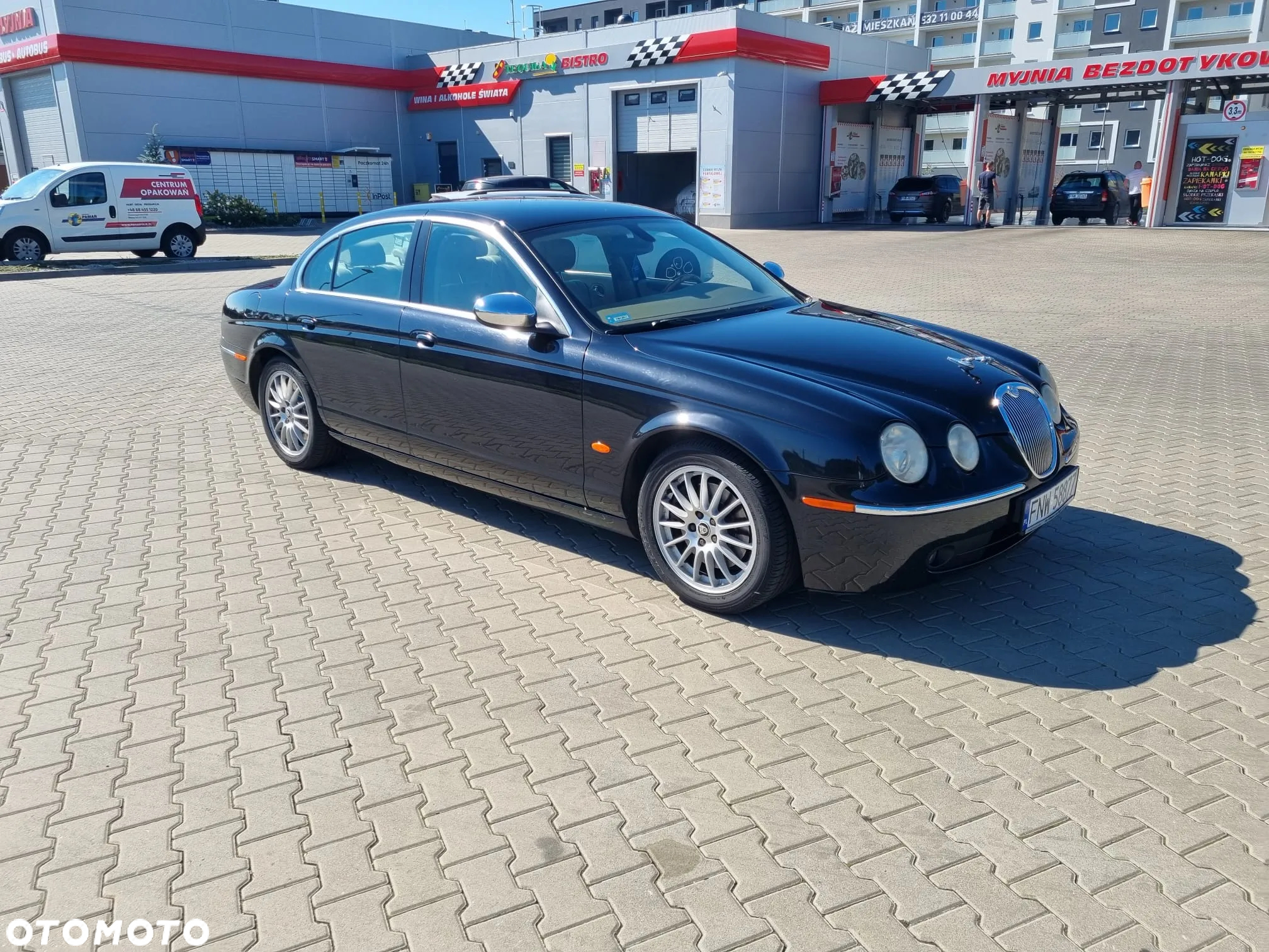 Jaguar S-Type - 7