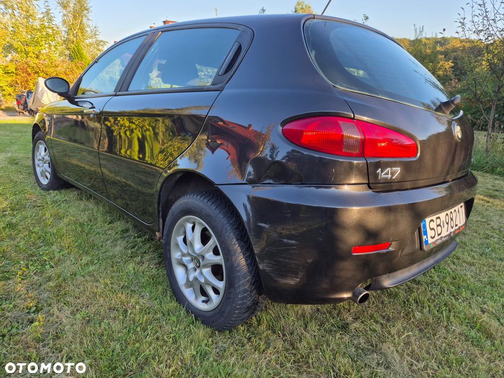 Alfa Romeo 147 - 6