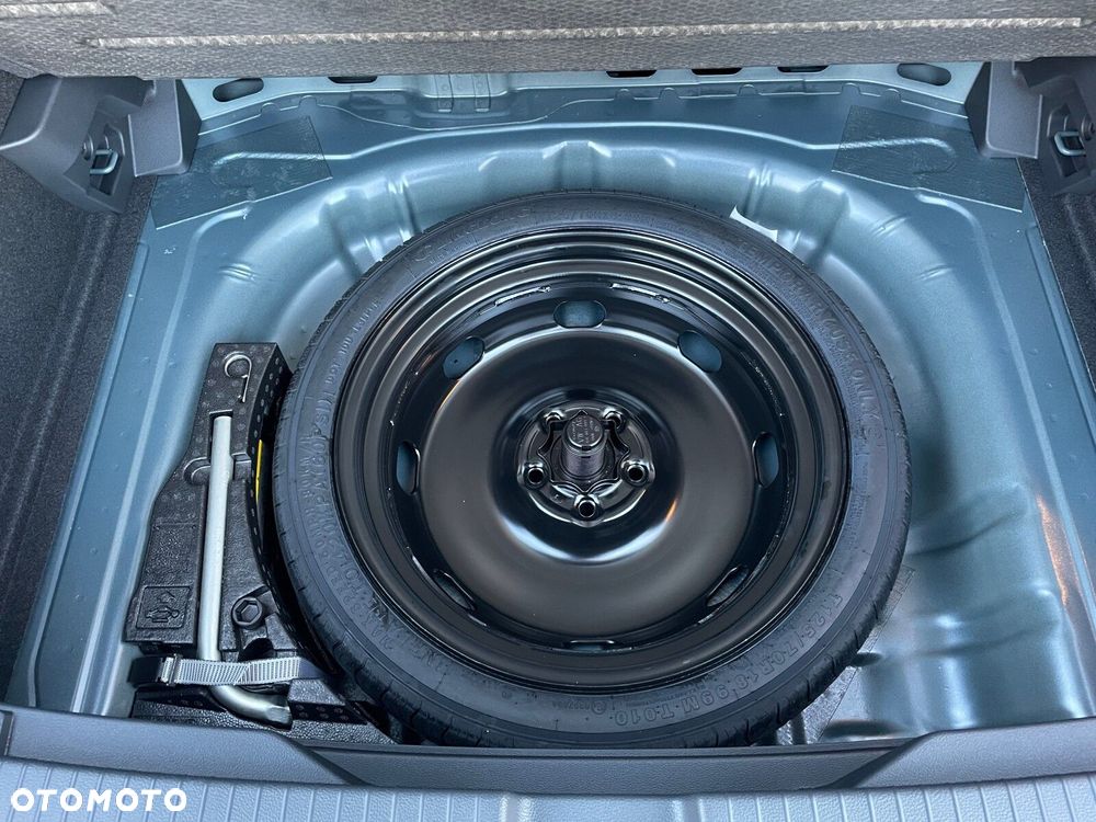 Volkswagen T-Roc 1.5 TSI Life Plus - 29