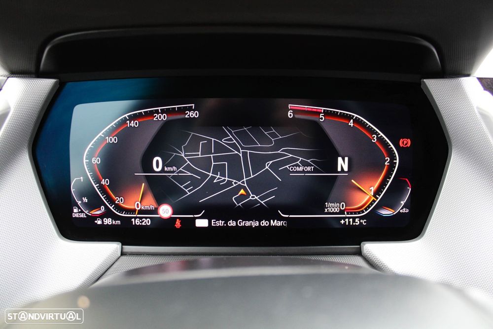 BMW 116 d Pack Essence - 5