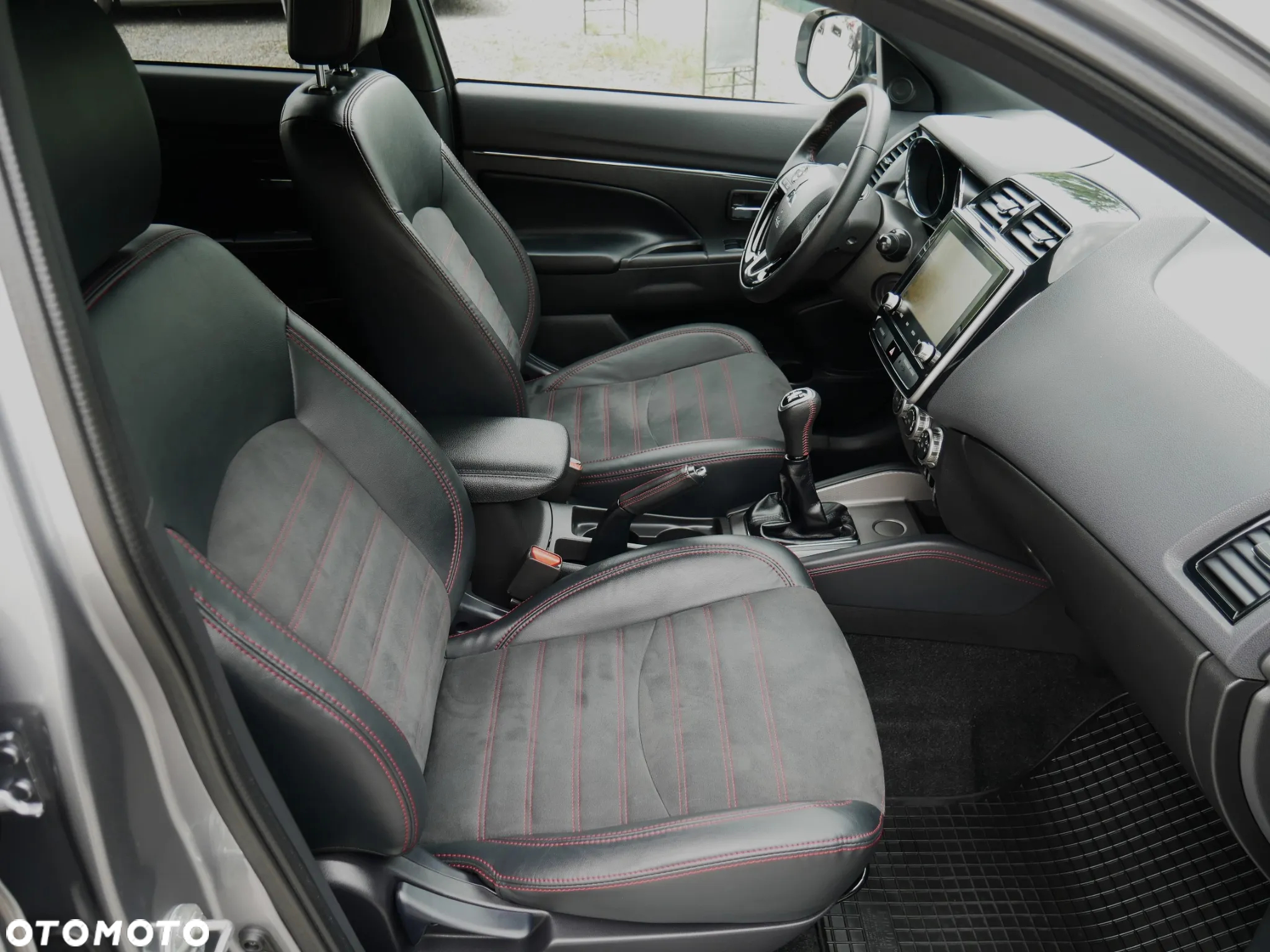 Mitsubishi ASX 2.0 Intense - 23