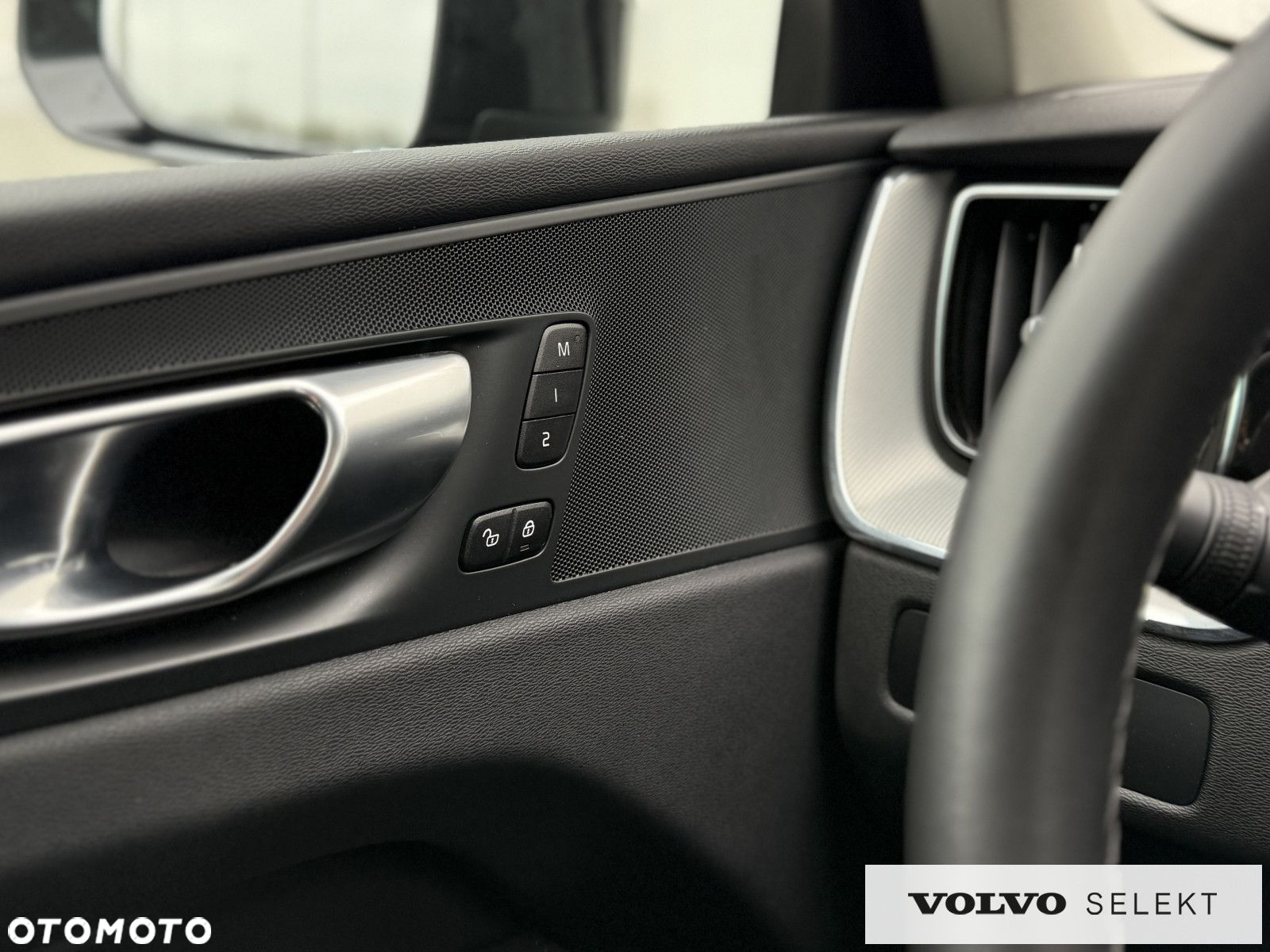 Volvo XC 60 - 25