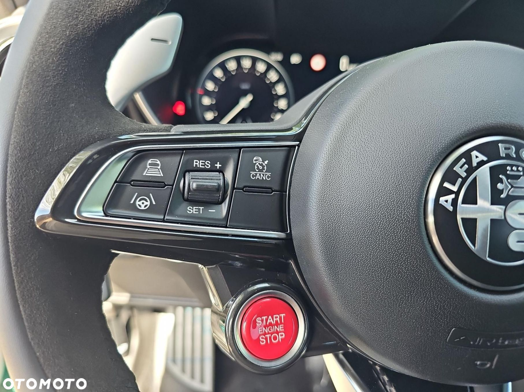 Alfa Romeo Giulia 2.9 Bi Turbo V6 Quadrifoglio - 17