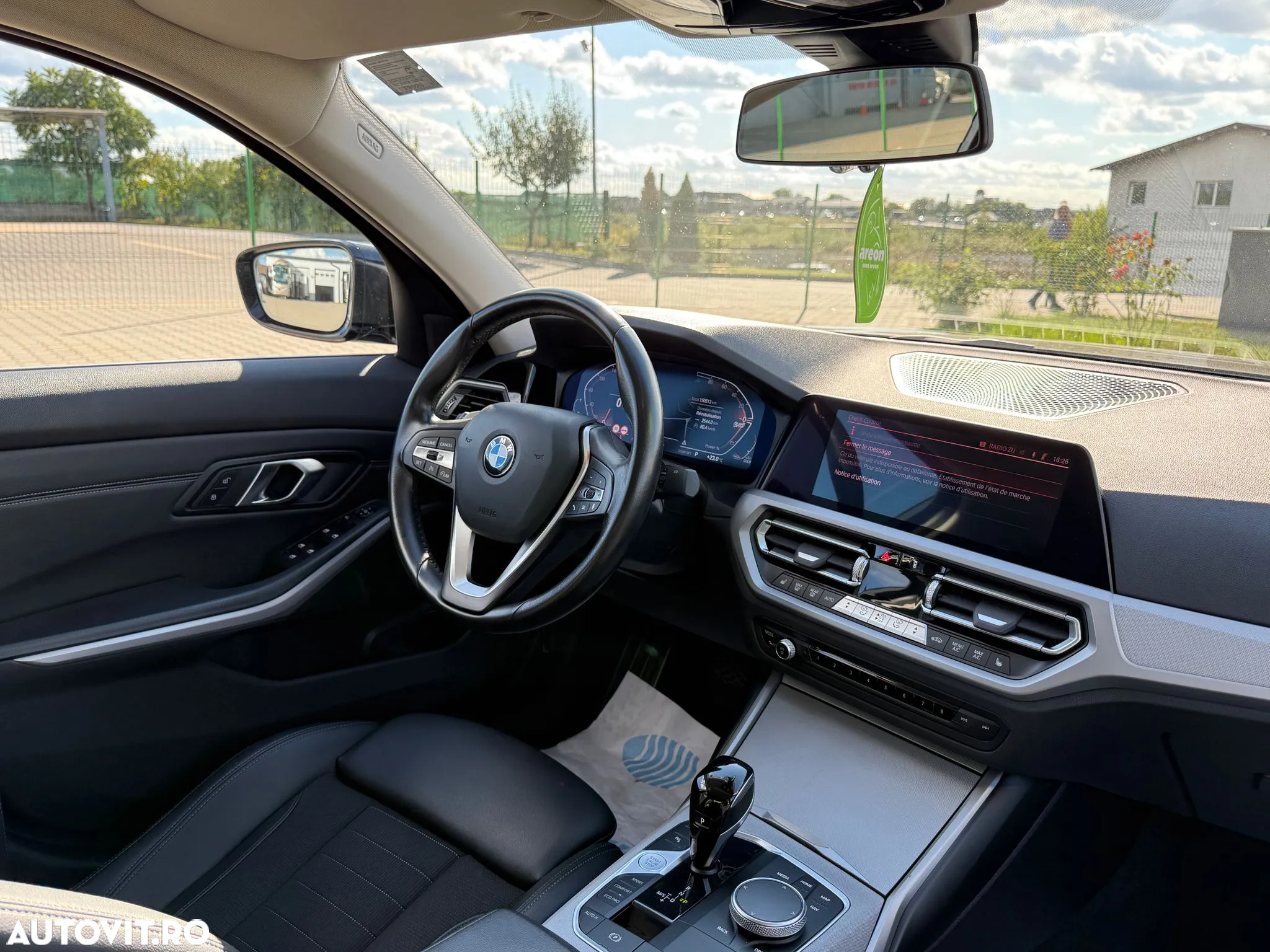 BMW Seria 3 320d GT Aut. Luxury Line - 31