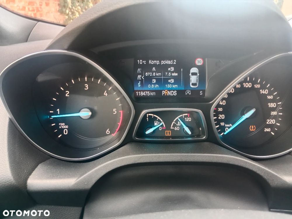 Ford Kuga 2.0 EcoBlue AWD ST-Line - 24