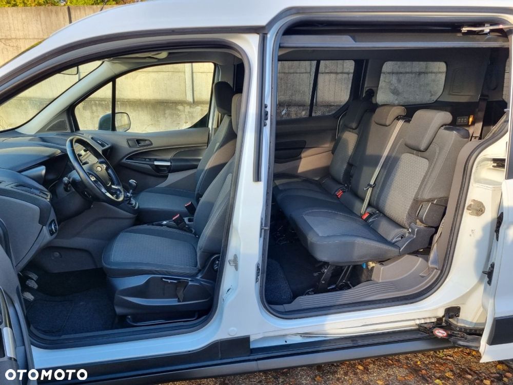 Ford Tourneo Connect Grand - 6