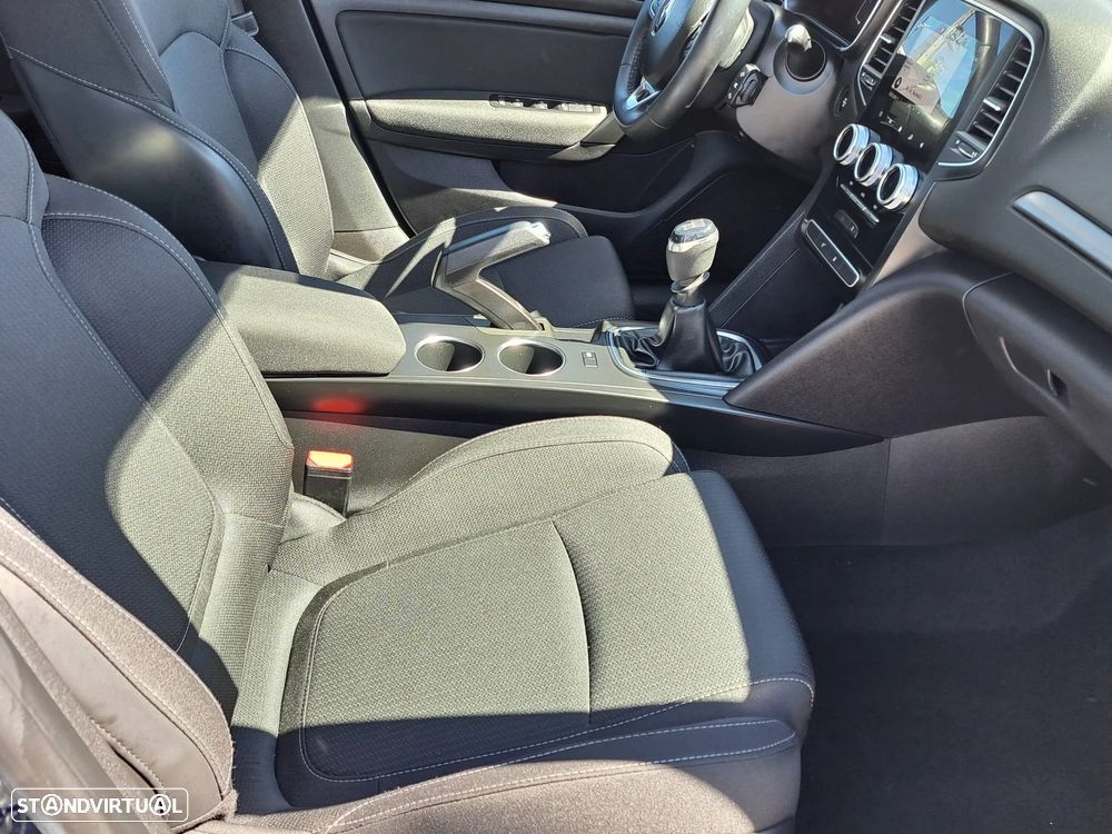 Renault Mégane BLUE dCi 115 BUSINESS EDITION - 25