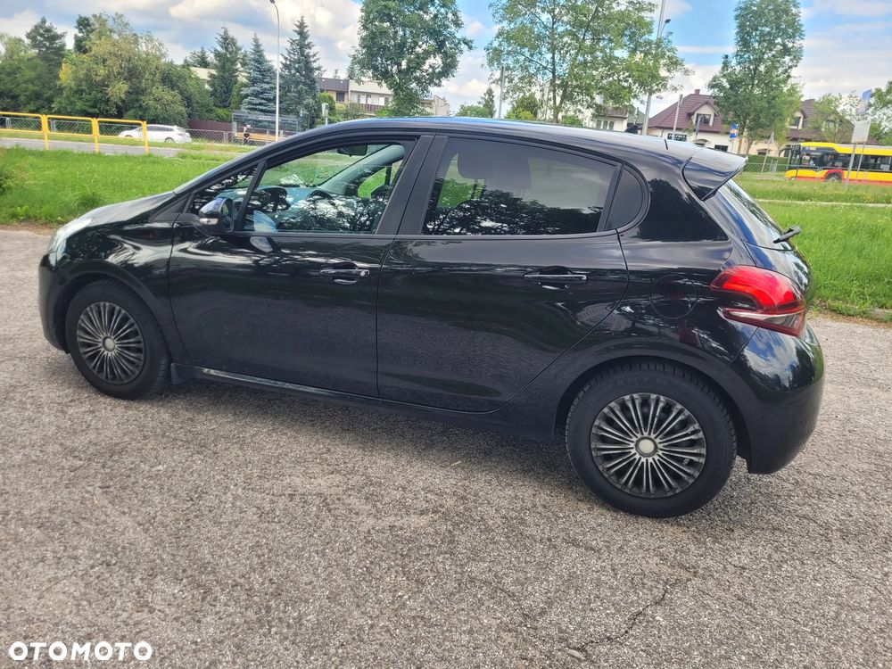 Peugeot 208 Blue-HDi 100 Stop&Start Active - 19