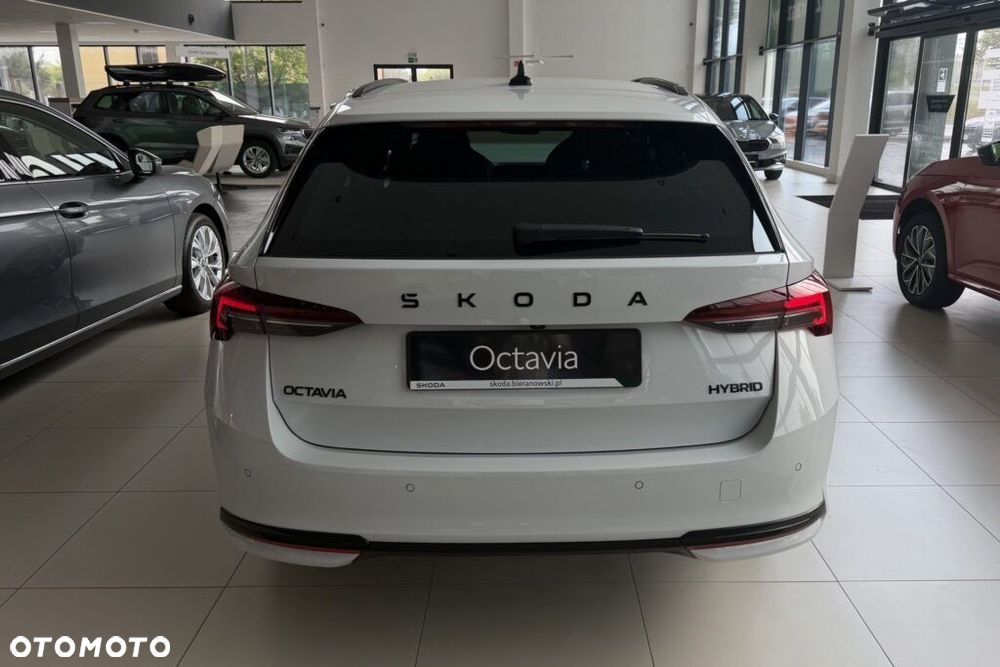 Skoda Octavia 1.5 TSI mHEV Sportline DSG - 7