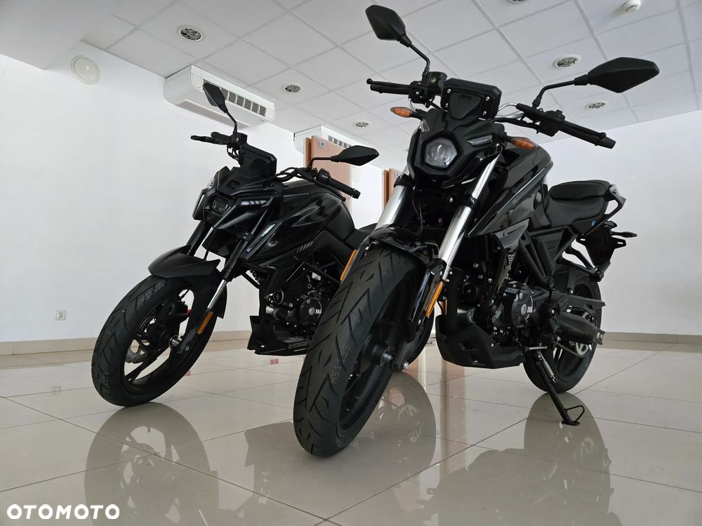 VOGE R125S - 13