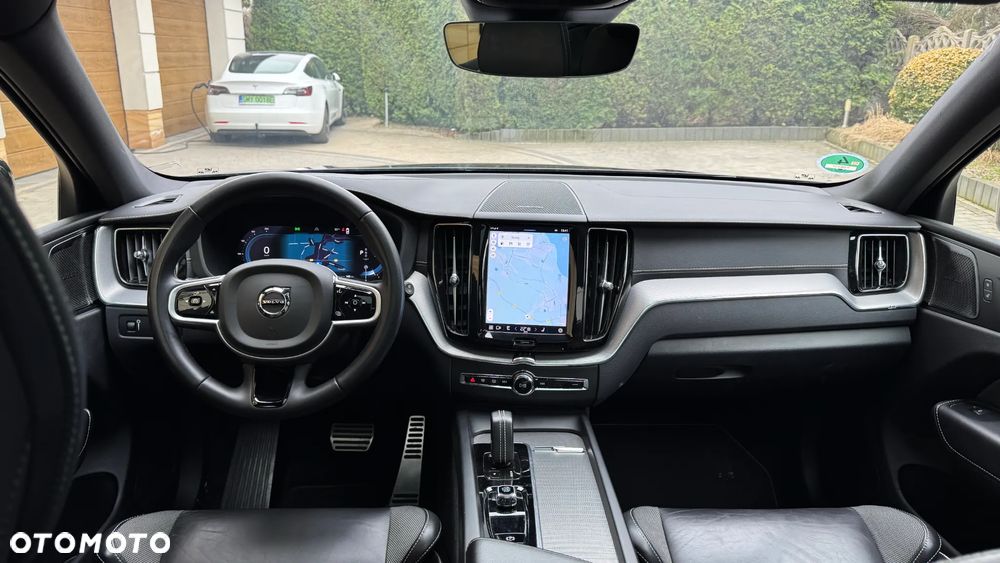 Volvo XC 60 B4 D AWD Geartronic RDesign - 26