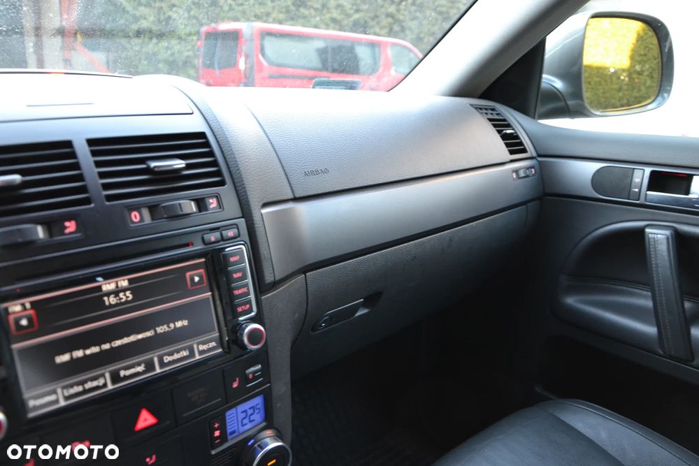 Volkswagen Touareg 3.0 V6 TDI DPF Automatik - 16