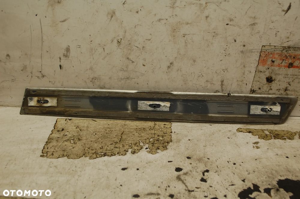 LISTWA BŁOTNIKA LEWY PRAWY TYŁ 8P3853983B 8P3853984 AUDI A3 8P 3D LZ9Y/ LY3J/ LY9B/ LY7W 8P3853983C - 13