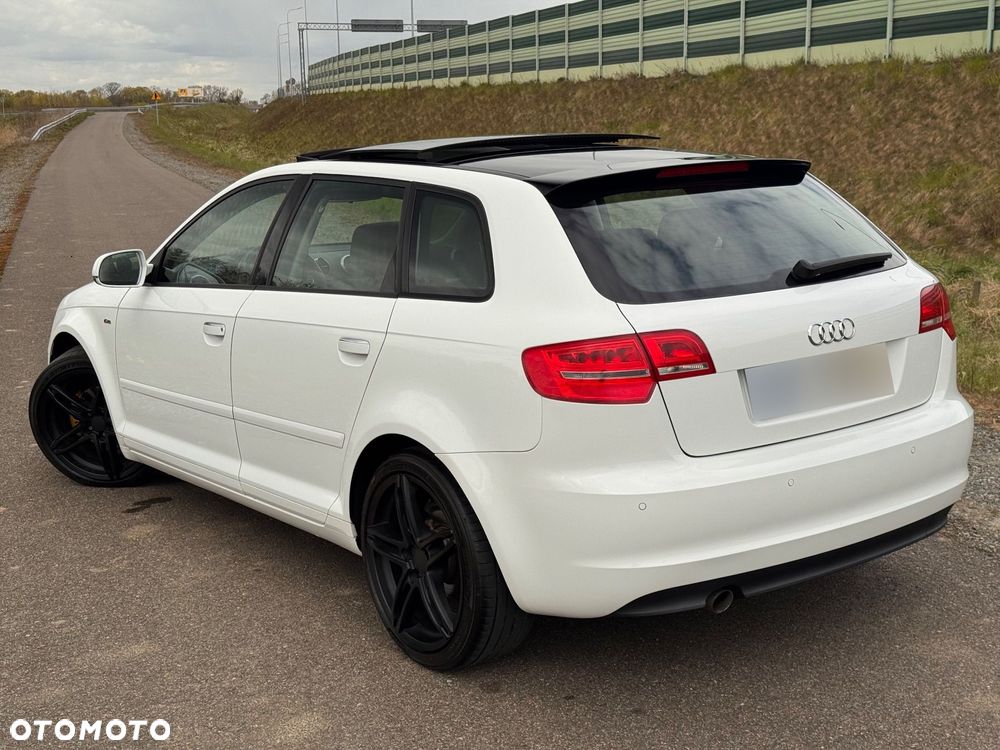 Audi A3 Sportback 2.0 TDI DPF S line Sportpaket - 2
