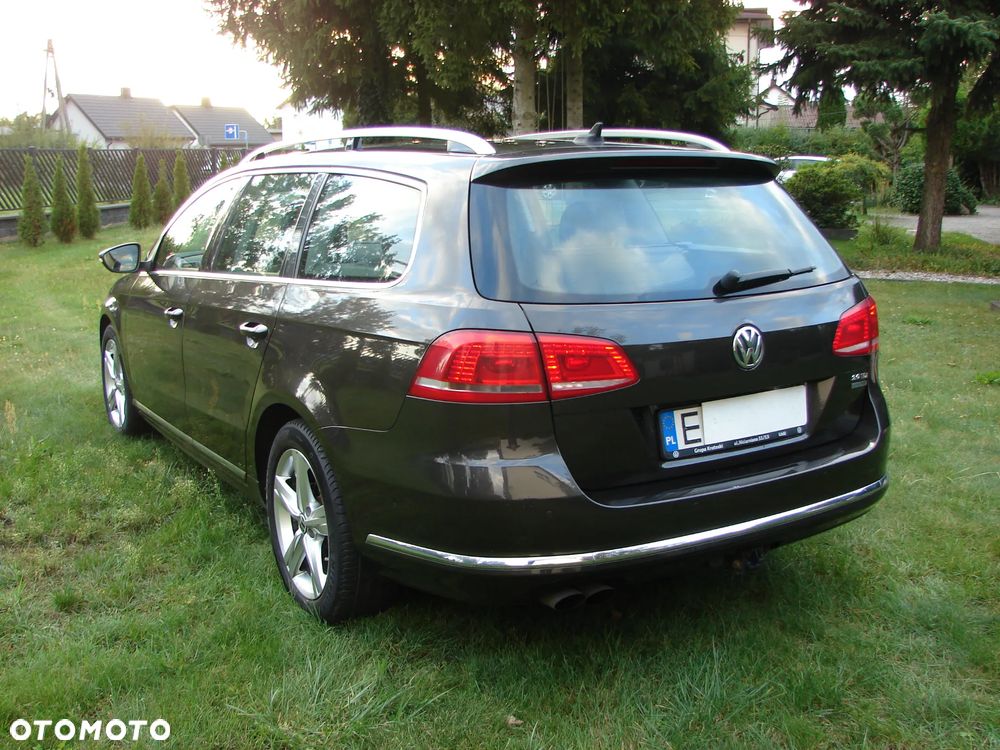 Volkswagen Passat - 2