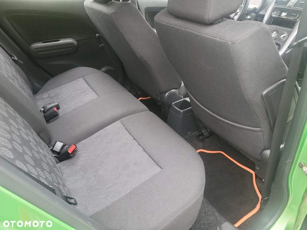 Suzuki Splash 1.0 Basic - 29