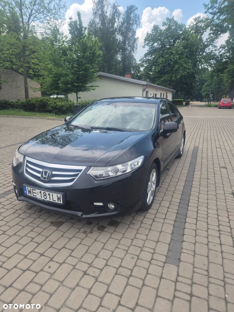 Honda Accord 2.0 Executive - 12