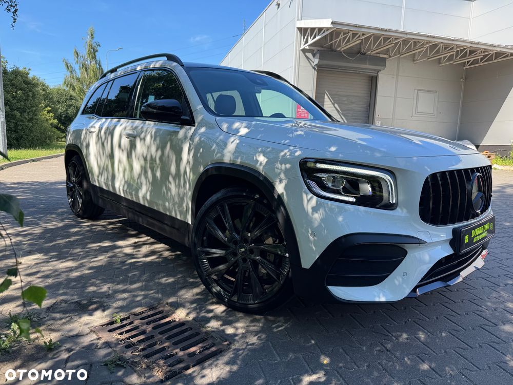 Mercedes-Benz GLB - 4