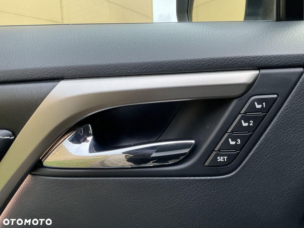 Lexus RX 450h F-Impression - 35