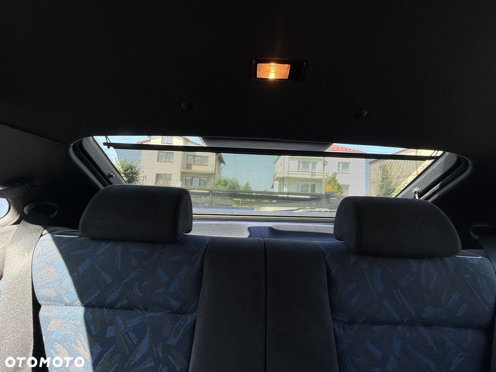 BMW Seria 3 - 19
