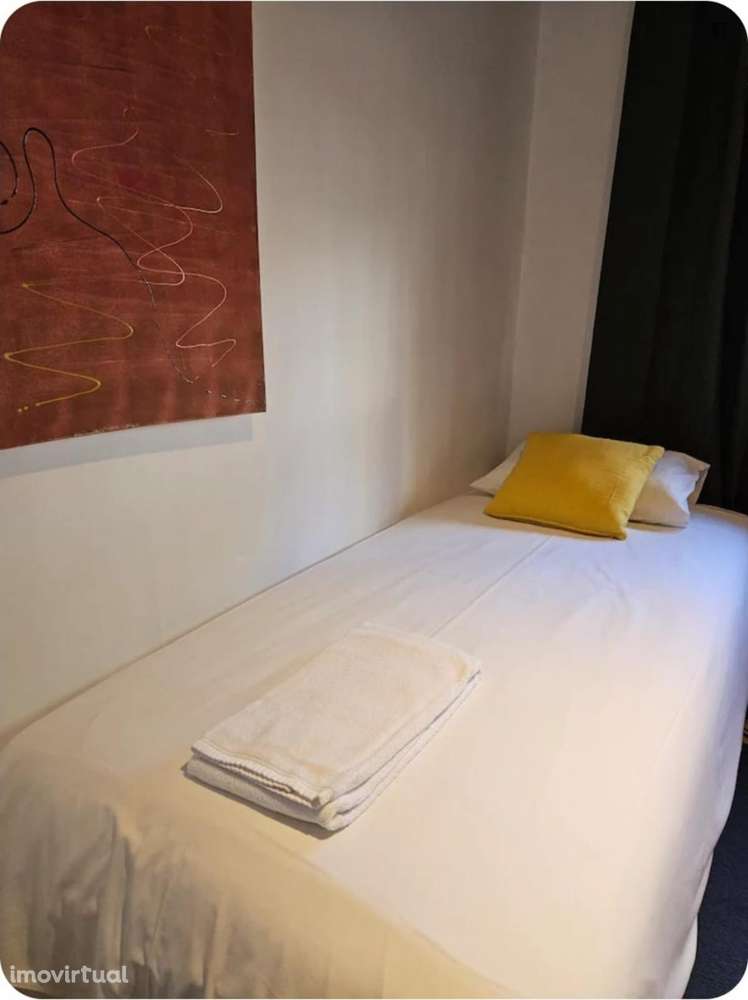 Quarto - localizado em Cedofeita Porto - Grande imagem: 3/17