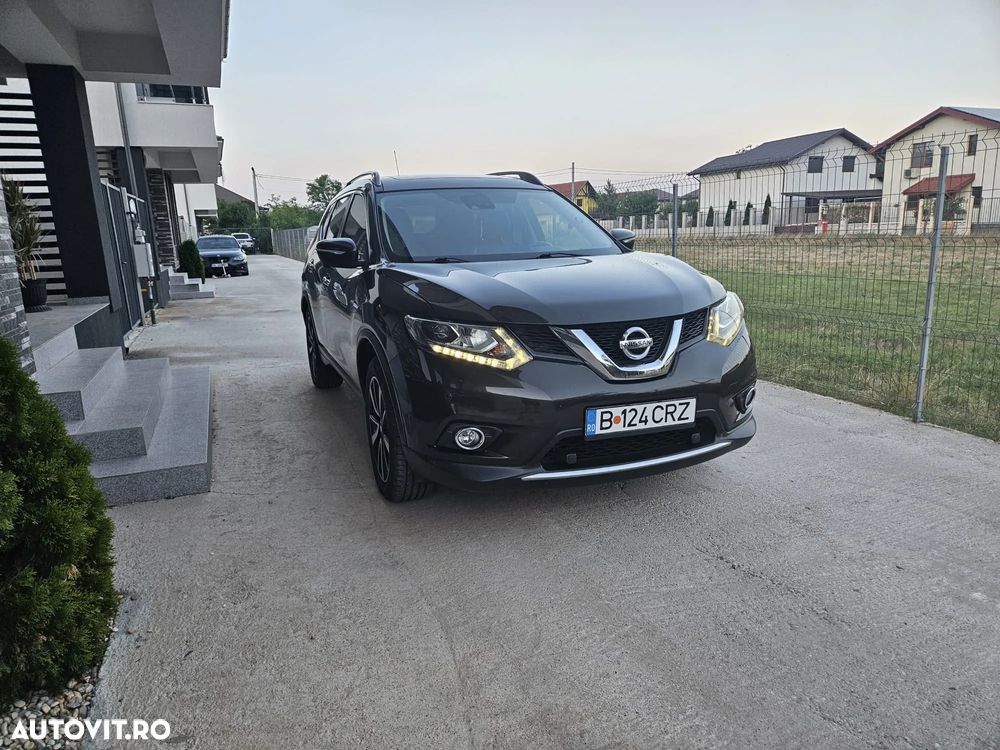 Nissan X-Trail 1.6L dCI Start/Stop XTRONIC Tekna - 2